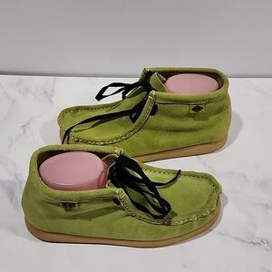 Riversone Green Suede Ankle Boots with Black Laces  Pre-owned  Made in Spain